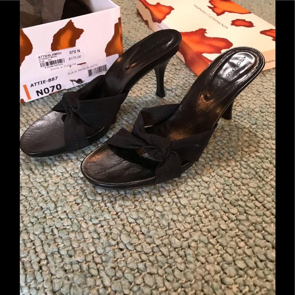 Donald Pliner black dress sandals